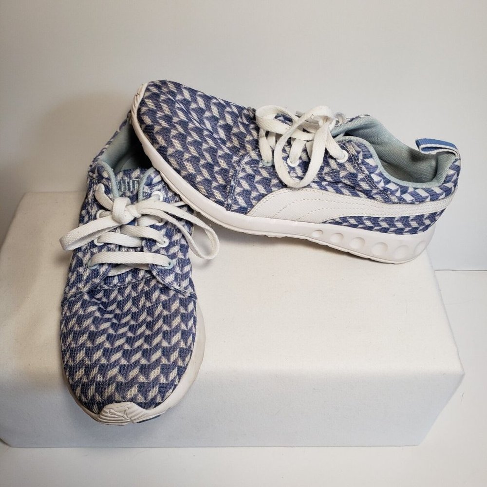 PUMA CARSON WOMEN'S RUNNER GLITCH SNEAKER BLUE & WHITE sz 8 ATHLETIC SHOE